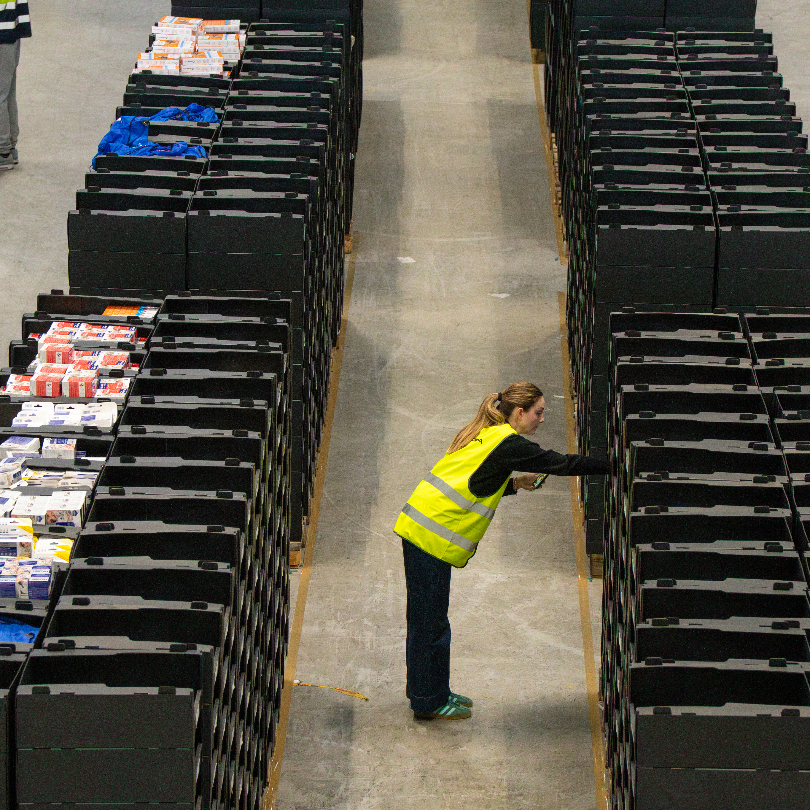 What are racks in logistics and how to choose the best one?